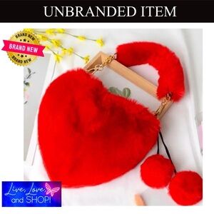 Luxurious Red Faux Fur ❤️ Shaped Plush Crossbody w/Matching Keychain. NWOT